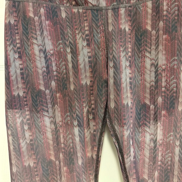 Like New Fabletics High-Waisted PureLuxe Mesh Legging - Picture 5 of 8